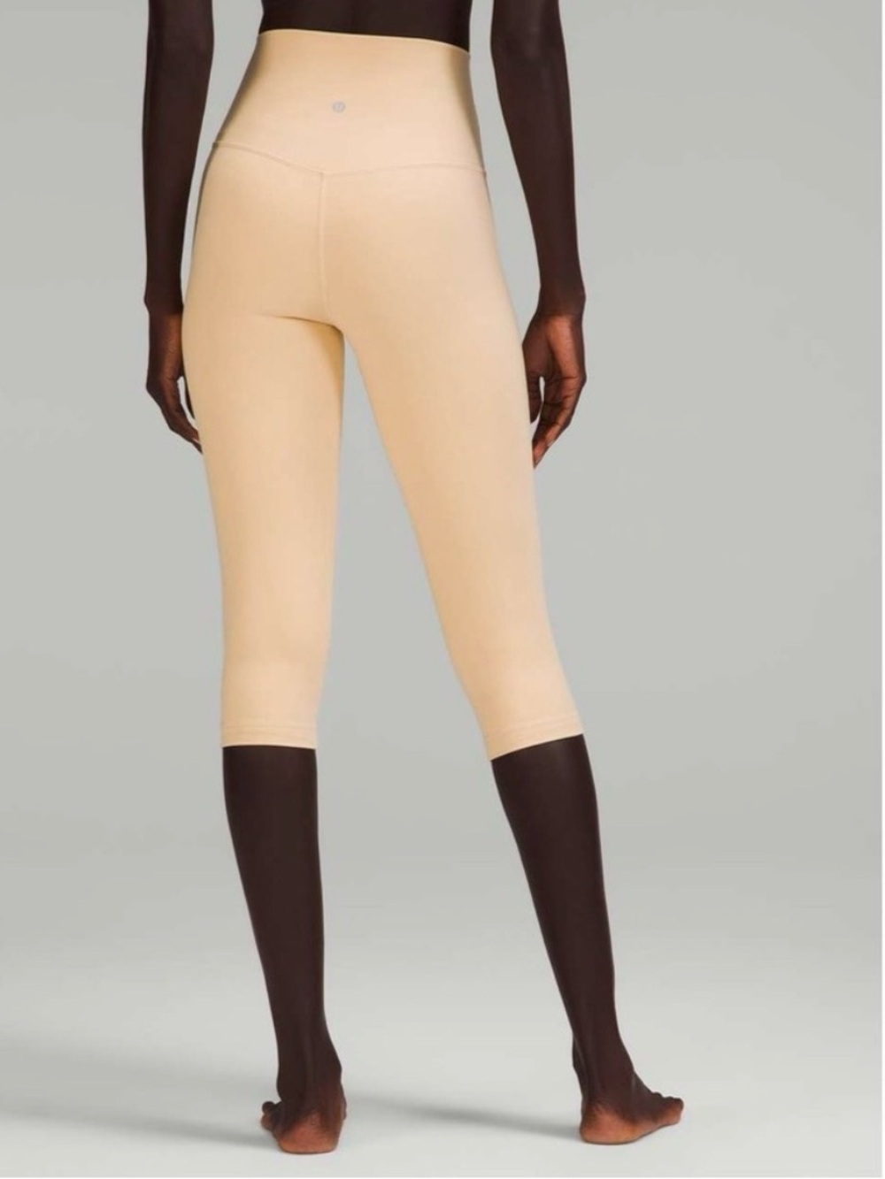 Lululemon Align Cropped Leggings 17” in Prosecco! NWT!